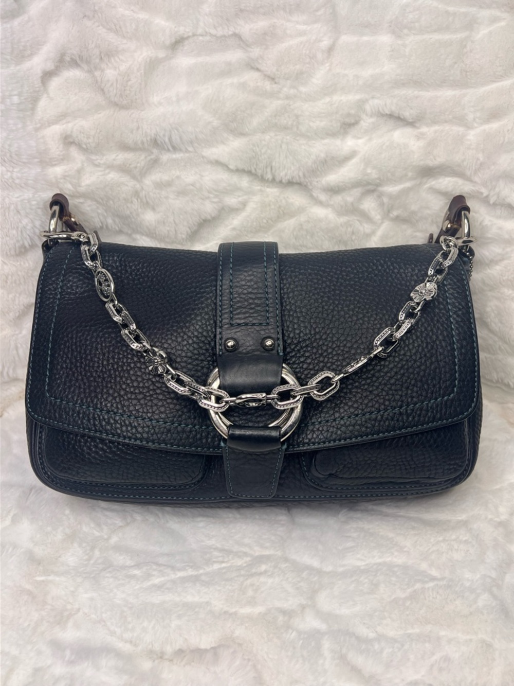 SILVER COACH CHAIN
